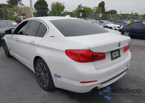 2018 BMW 530E Iperformance from USA, damaged, VIN WBAJA9C56JB252738